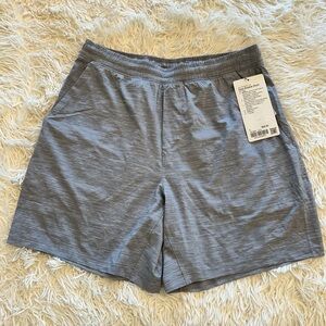 Men’s Lululemon Unlined Pace Breaker 7” Shorts - Heather Gray - Size L
